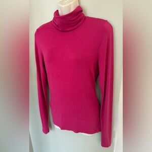 European Luxury Laurel ESCADA Pink Turtleneck LS Stretch XS Top Women’s 2 XS
